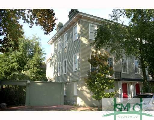 Exterior Front. Sunny parlor level unit offers vie