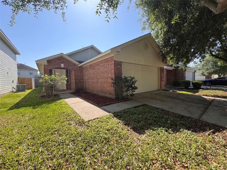 10855 Tallow Briar, Houston, TX 77075 - photo 1