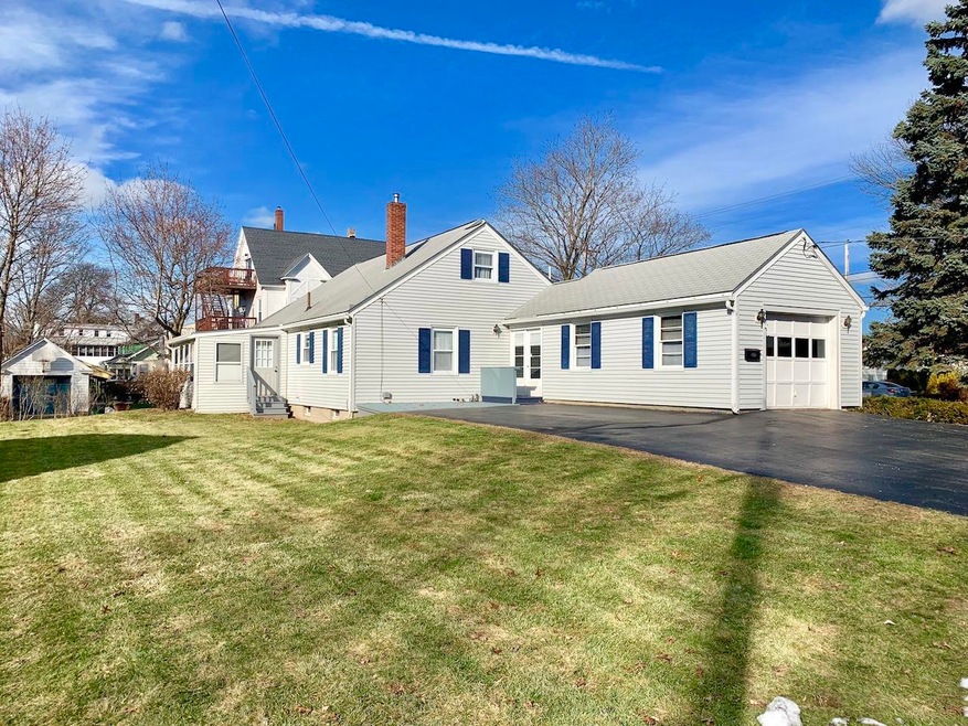 207 Beach St, Saco, ME 04072 - photo 1