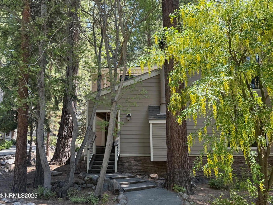 123 Juanita Dr unit 17, Incline Village, NV 89451 - photo 1