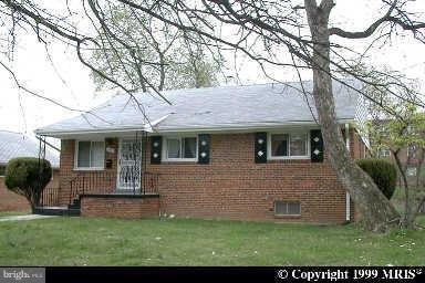 1401 Quebec St, Hyattsville, MD 20783 - photo 1