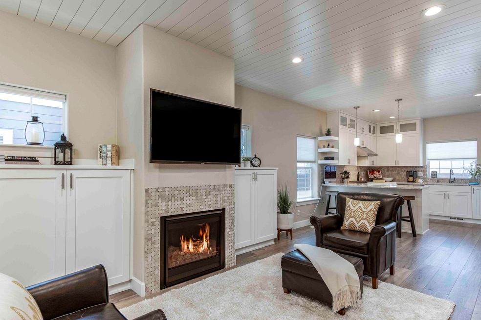 21341 Oakview Dr, Bend OR