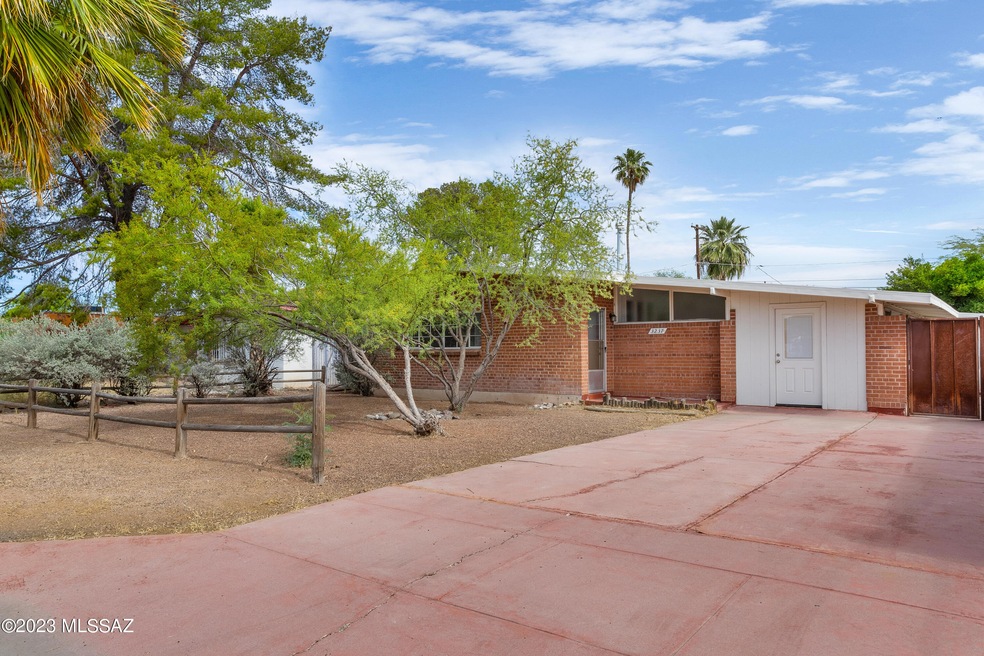 Photos for 3237 E 2nd St Tucson AZ 85716