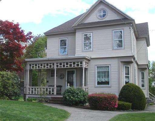 39 Prescott St, North Andover, MA 01845 - photo 1