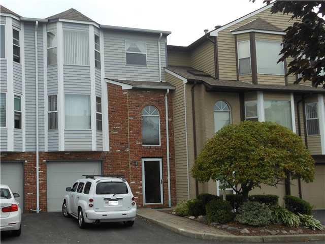 9 Nottingham Ct unit 164, Nanuet, NY 10954 - photo 1