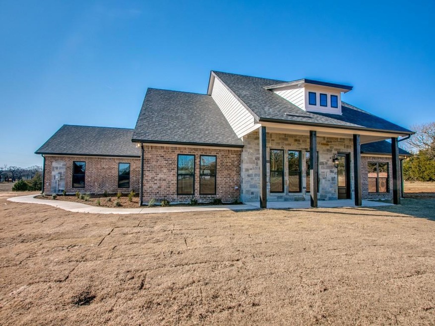 318 Cemetery Rd, Decatur, TX 76234 - photo 1