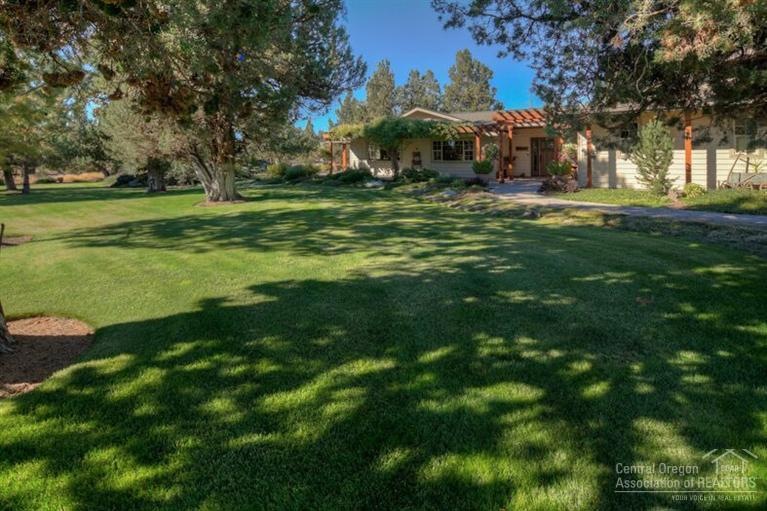 63363 Chaparrel Dr, Bend, OR 97701 - photo 1