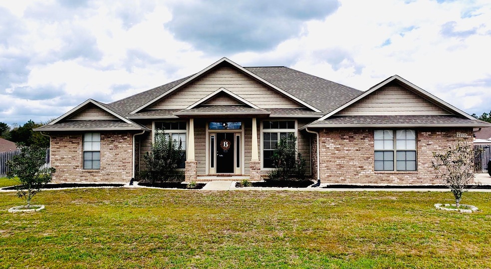 Gorgeous Custom Home!