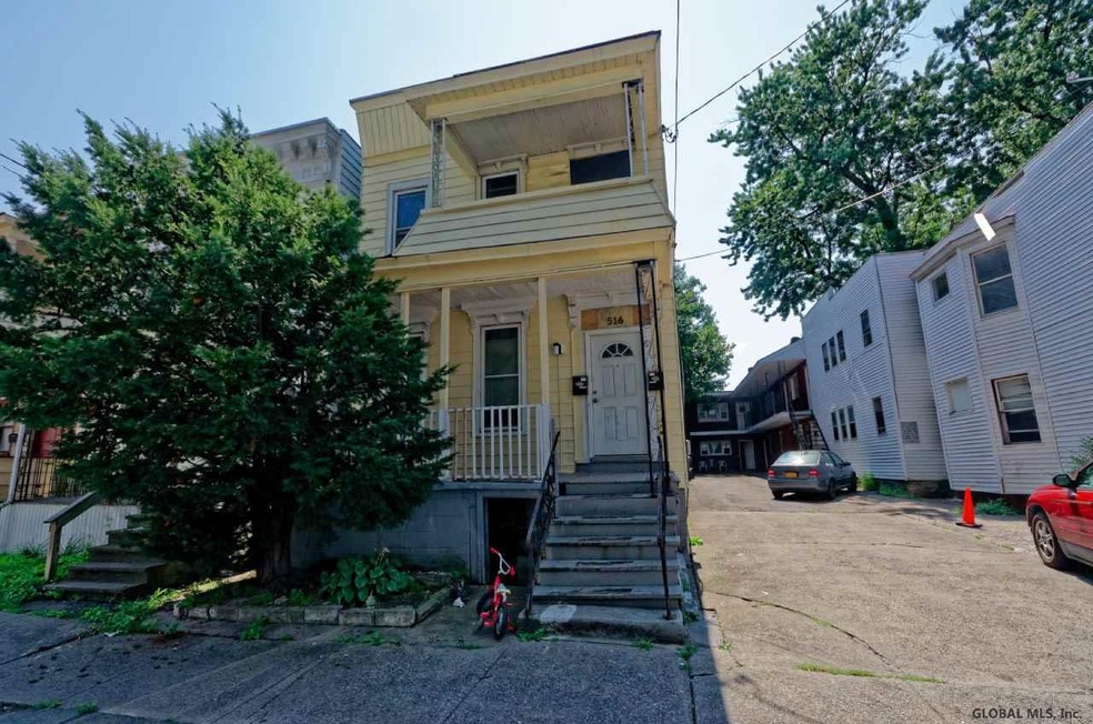 516 Hamilton St, Albany, NY 12203 - photo 1