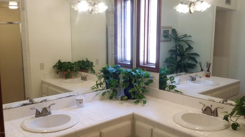 4007 E Garnet Cir, Mesa, AZ 85206 - photo 1