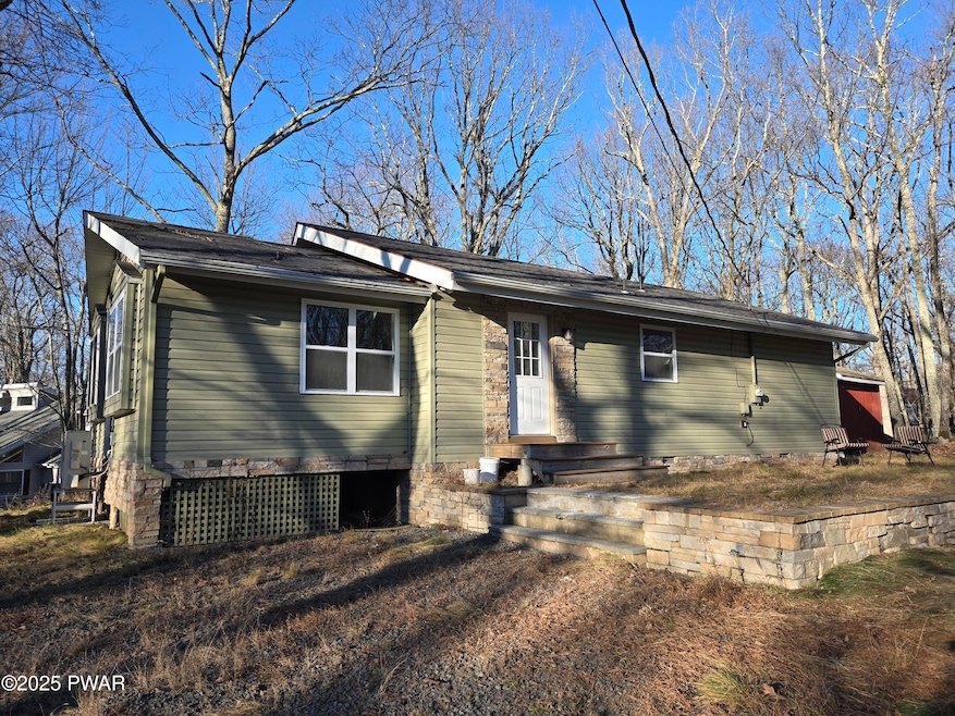 214 Maple Ridge Dr, Lords Valley, PA 18428 - photo 1