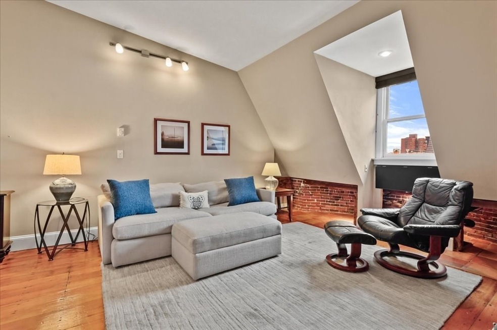 78 W Concord St unit PH, Boston, MA 02118 - photo 1