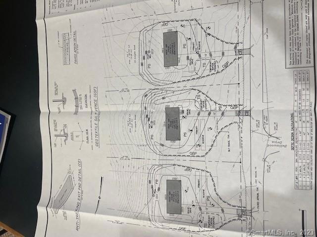 49 Laughlin Rd, Enfield, CT 06082 - photo 1