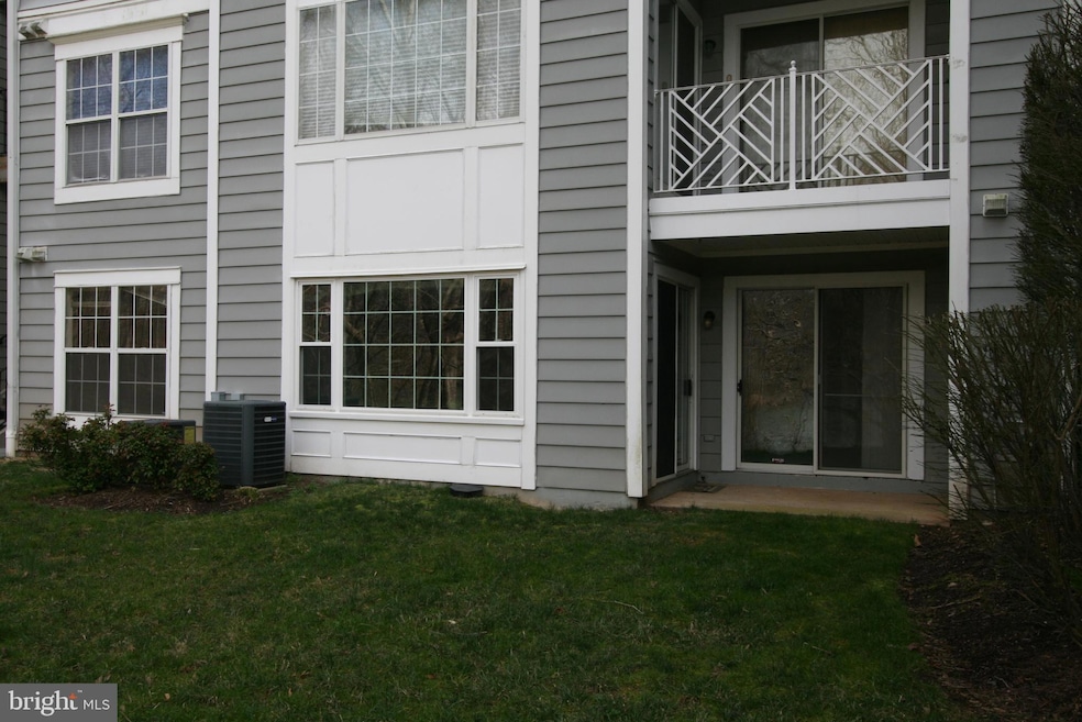 20410 Shore Harbour Dr unit 6A, Germantown, MD 20874 - photo 1