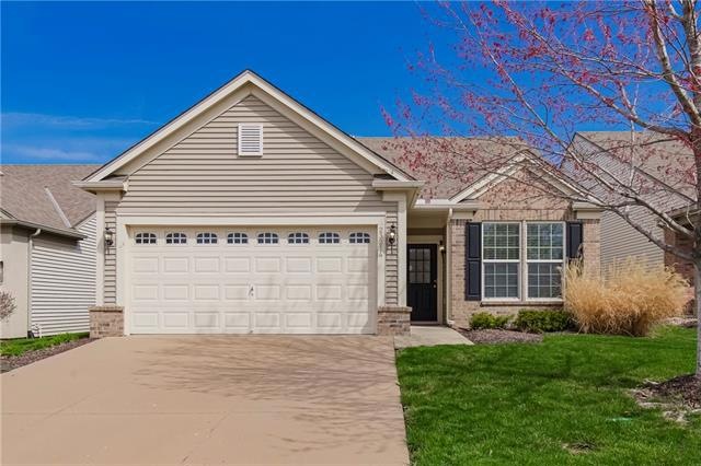 23214 W 90th Terrace, Lenexa, KS 66227 - photo 1