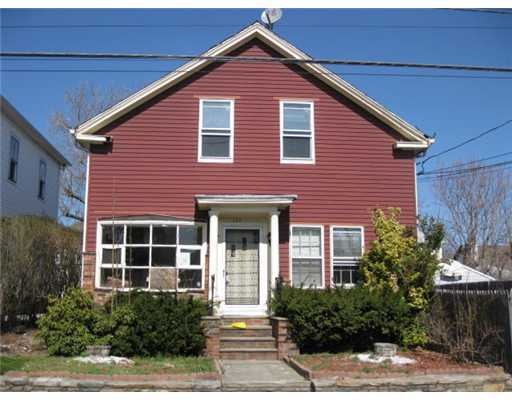 132 Baxter St, Pawtucket, RI 02861 - photo 1