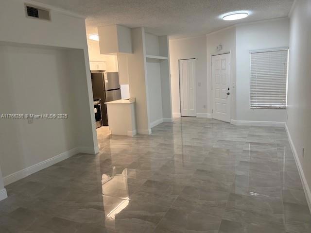 18326 NW 68th Ave unit F, Hialeah, FL 33015 - photo 1