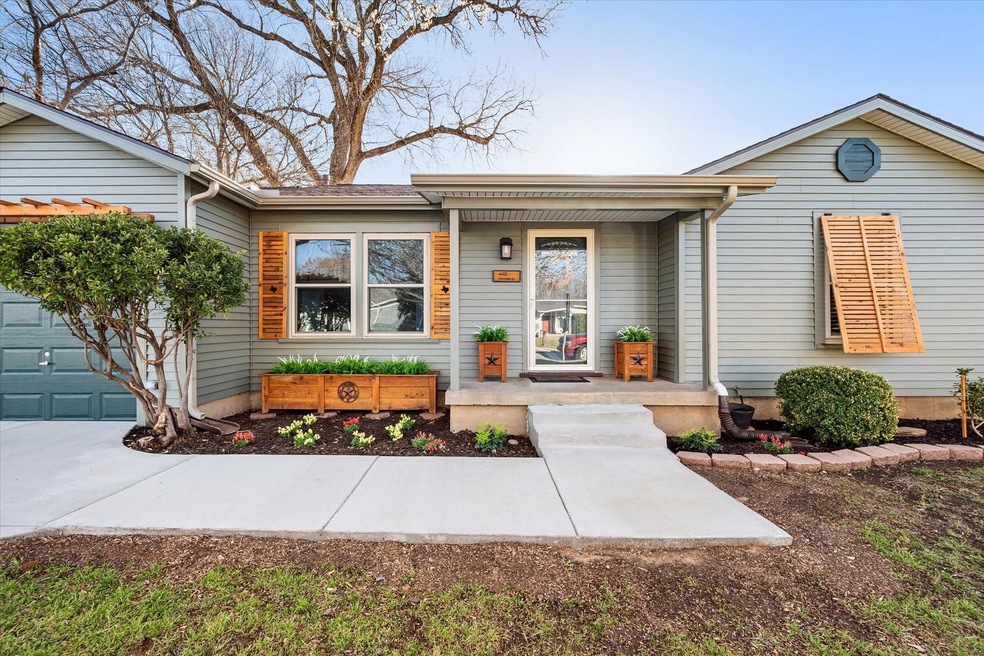 440 Harrison Ln, Hurst, TX 76053 - photo 1