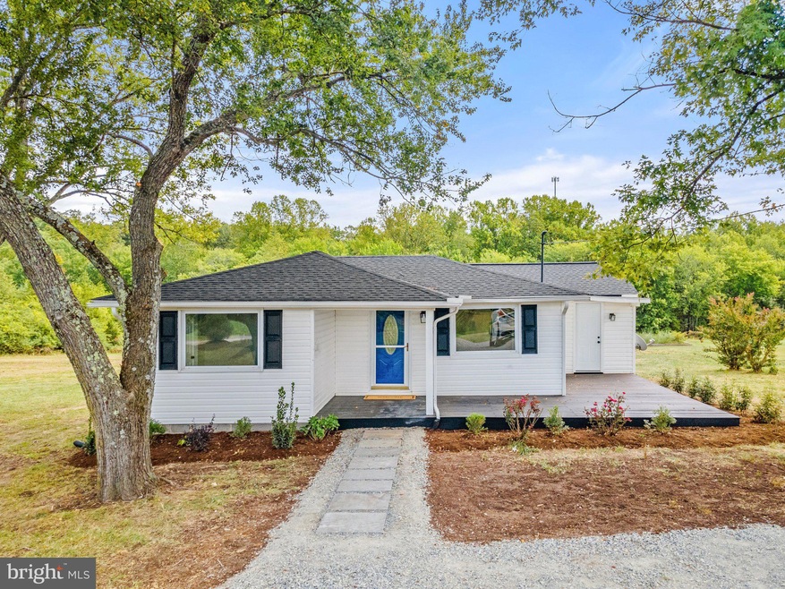 21189 Gibsons Ln, Lignum, VA 22726 - photo 1