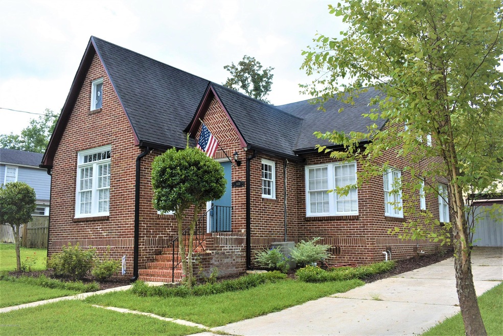 1430 Azalea Dr, Jacksonville, FL 32205 - photo 1