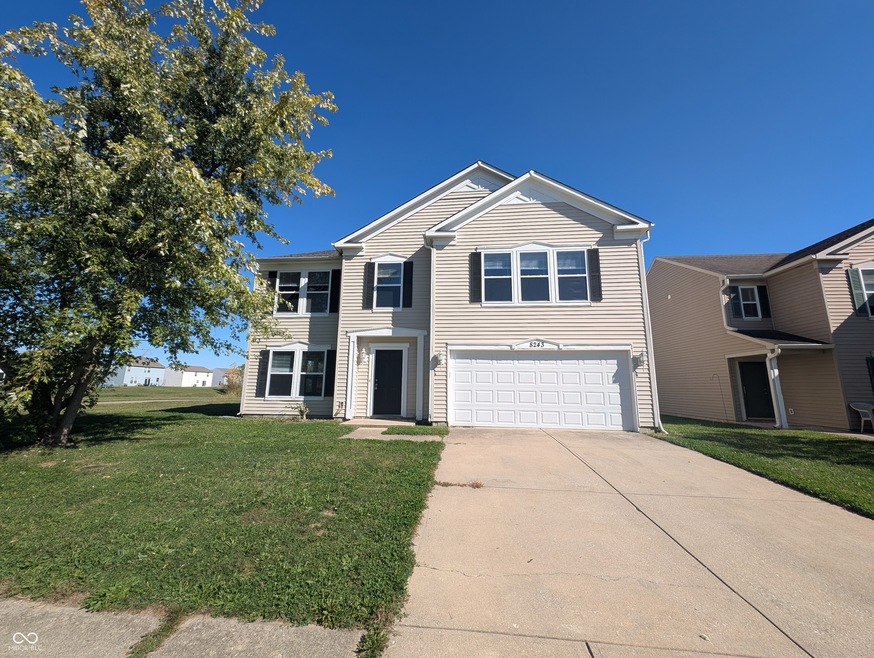 8243 Retreat Ln, Indianapolis, IN 46259 - photo 1