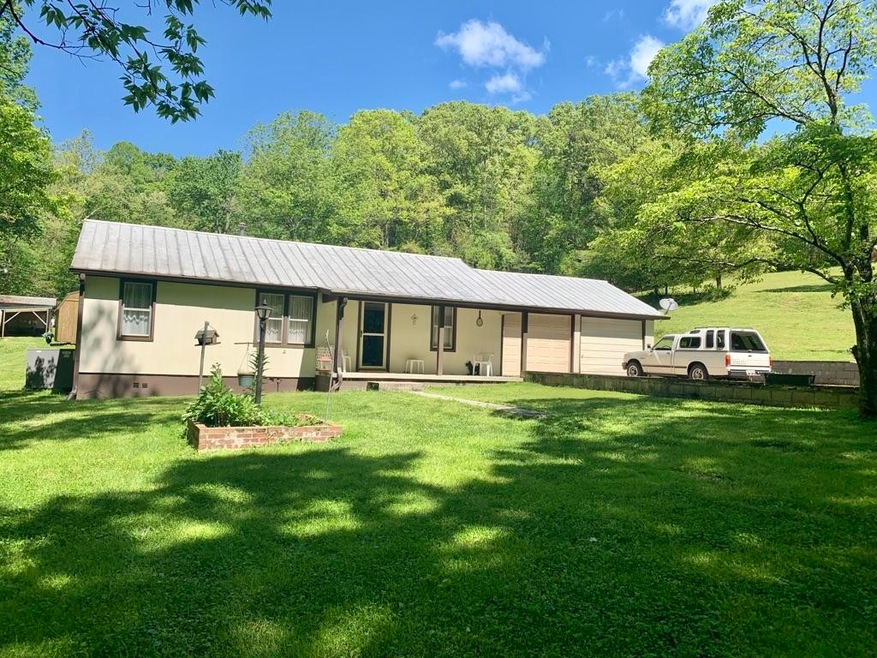 311 Howard Rd, Loudon, TN 37774 - photo 1