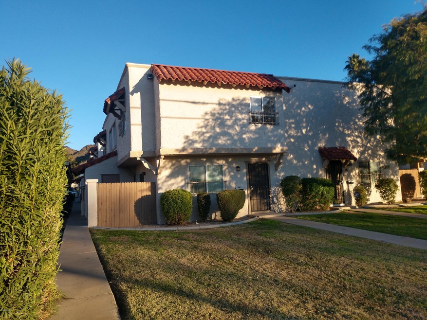 1204 E Lawrence Ln unit 103, Phoenix, AZ 85020 - photo 1