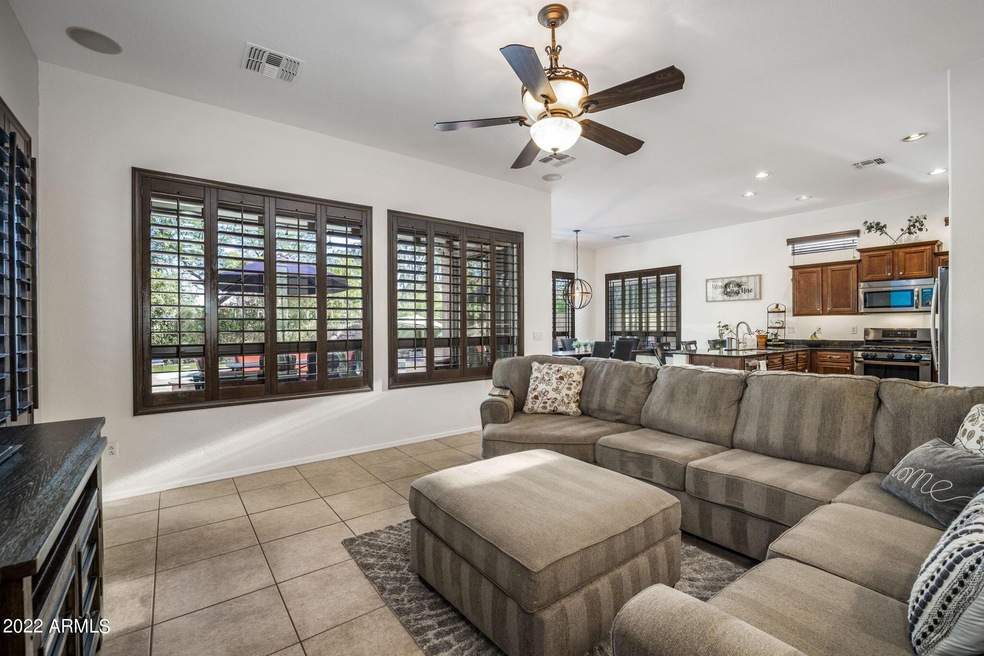 10-web-or-mls-DSC08095