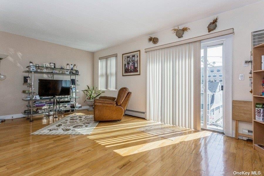 138 Beach 92nd St unit 3C, Rockaway Beach, NY 11693 - photo 1