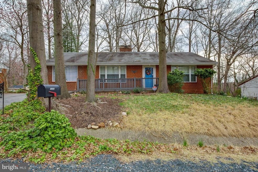 13506 Harrison Ave, Fort Washington, MD 20744 - photo 1