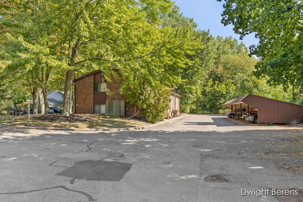 Pending $999,950 • Co-Listing Agent