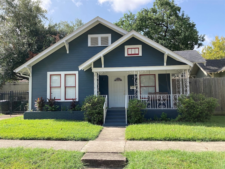1036 Key St, Houston, TX 77009 - photo 1