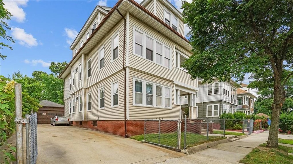 276 Hamilton St, Providence, RI 02907 - photo 1