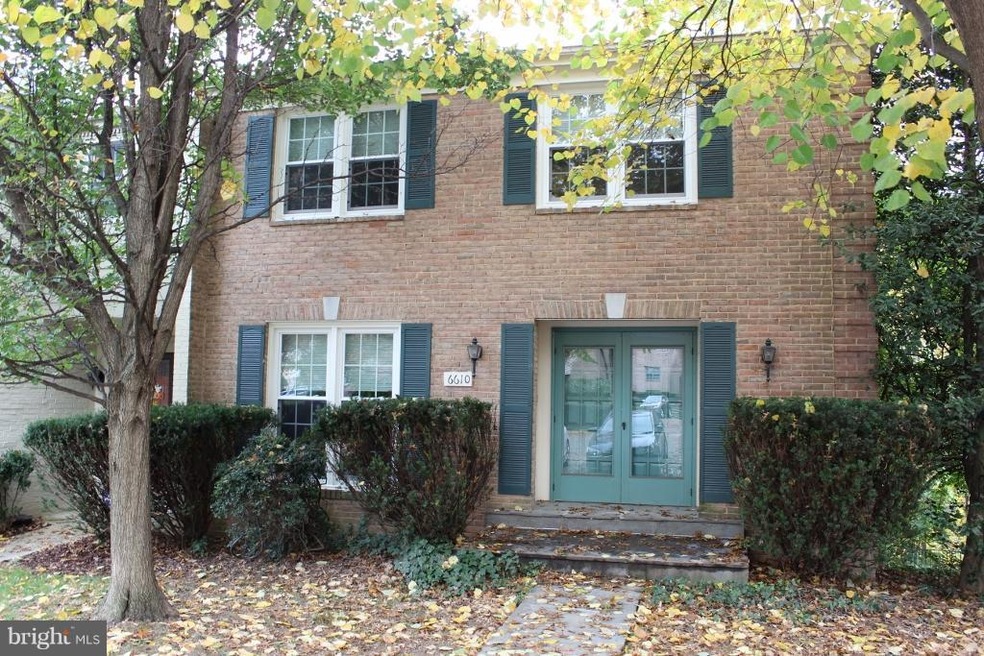 6610 Midhill Place, Falls Church, VA 22043 - photo 1