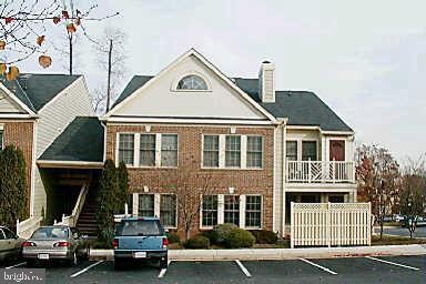 12006 Ridge Knoll Dr unit 510B, Fairfax, VA 22033 - photo 1