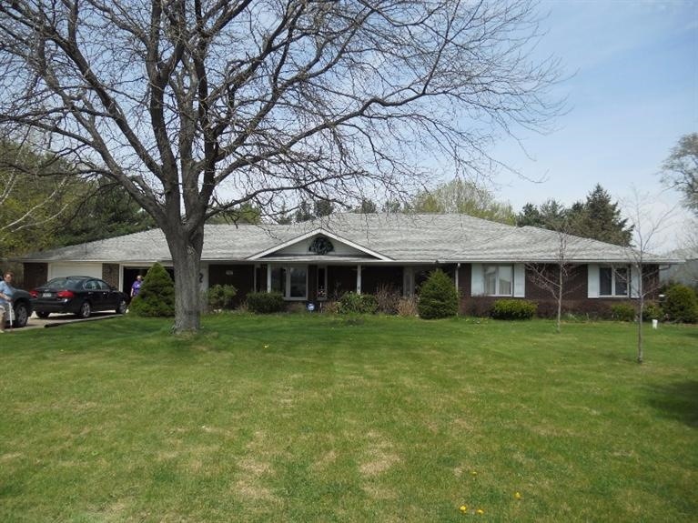 707 W 200 N, La Porte, IN 46350 - photo 1