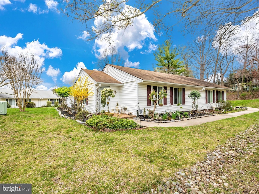 14672 Kelmscot Dr, Silver Spring, MD 20906 - photo 1