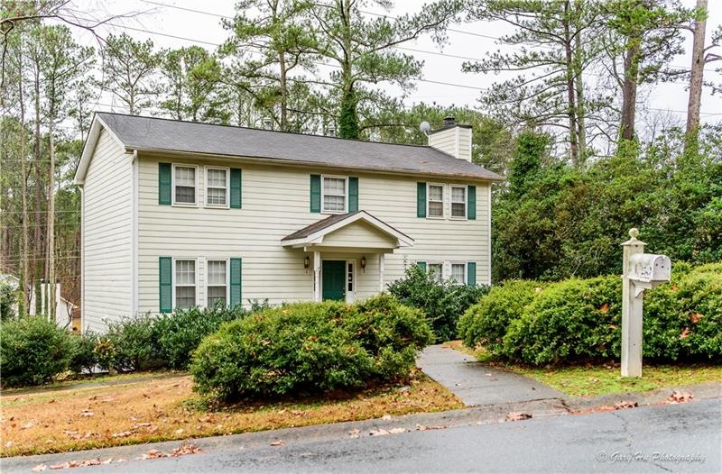 2540 Raintree Way NE, Marietta, GA 30068 - photo 1