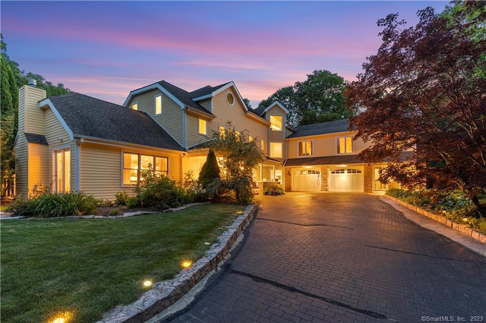 42 Wallace Rd, Branford, CT 06405 - photo 1