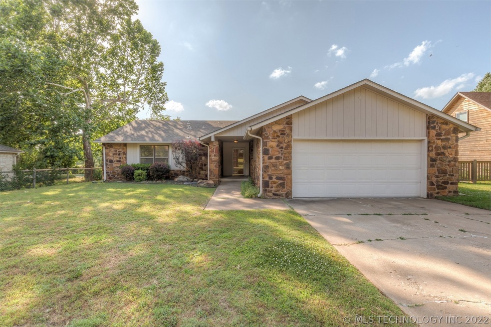 6820 S 32nd West Ave, Tulsa, OK 74132 - photo 1