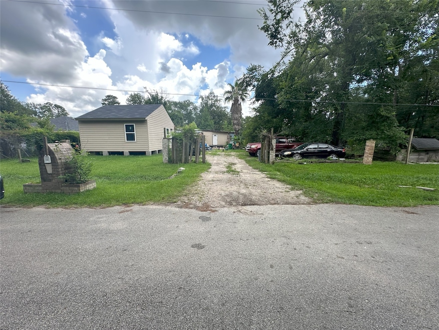 For Sale $160,000 • Co-Listing Agent