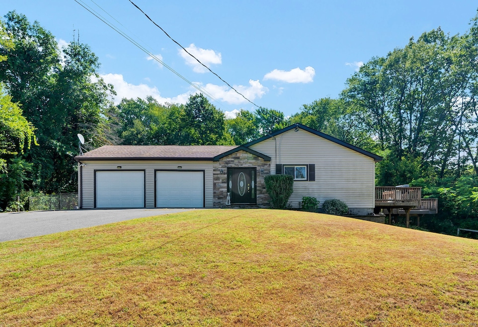 Under Contract $489,900