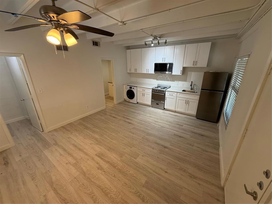 2408 Leon St unit 118, Austin, TX 78705 - photo 1