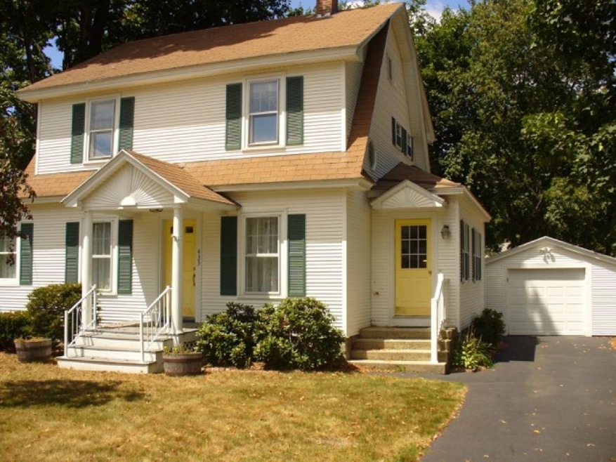 433 Donald St, Bedford, NH 03110 - photo 1