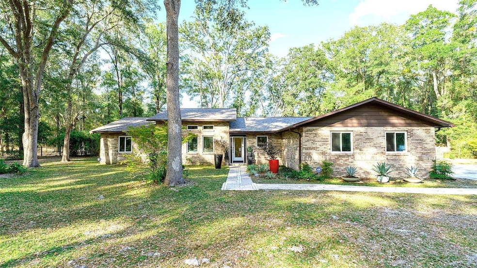 8810 SW 103rd Ave, Gainesville, FL 32608 - photo 1