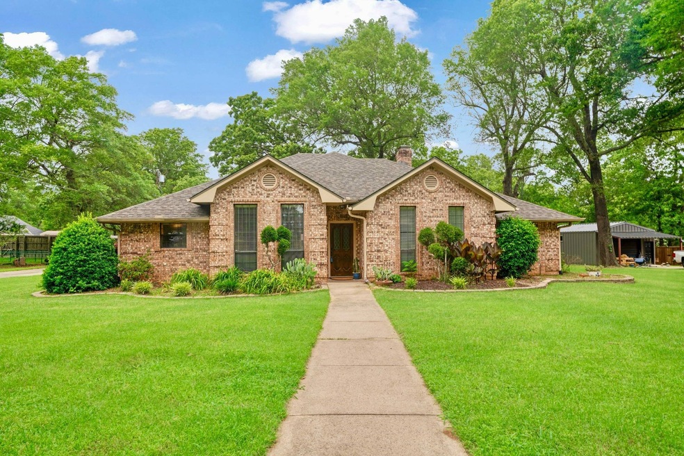 Pending $299,000