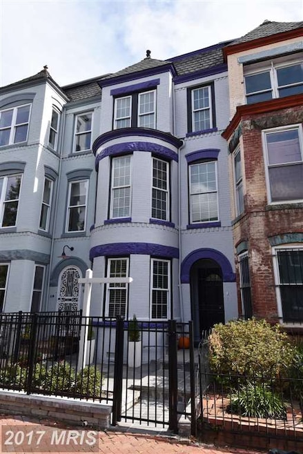 823 4th St NE, Washington, DC 20002 - photo 1