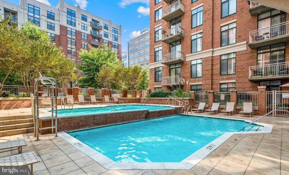 1201 N Garfield St unit PH04, Arlington, VA 22201 - photo 1