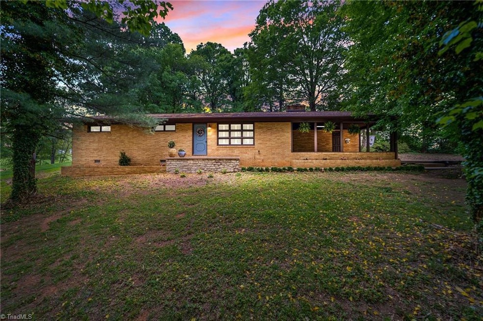 1132 Mocksville Hwy, Statesville, NC 28625 - photo 1