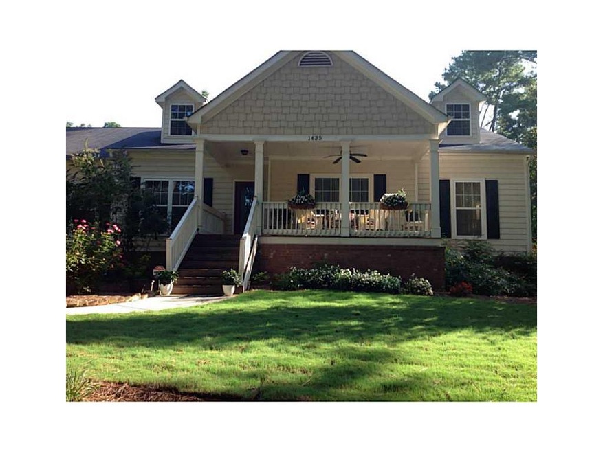 Exterior Front. Welcome HOME to 1435 Varner!